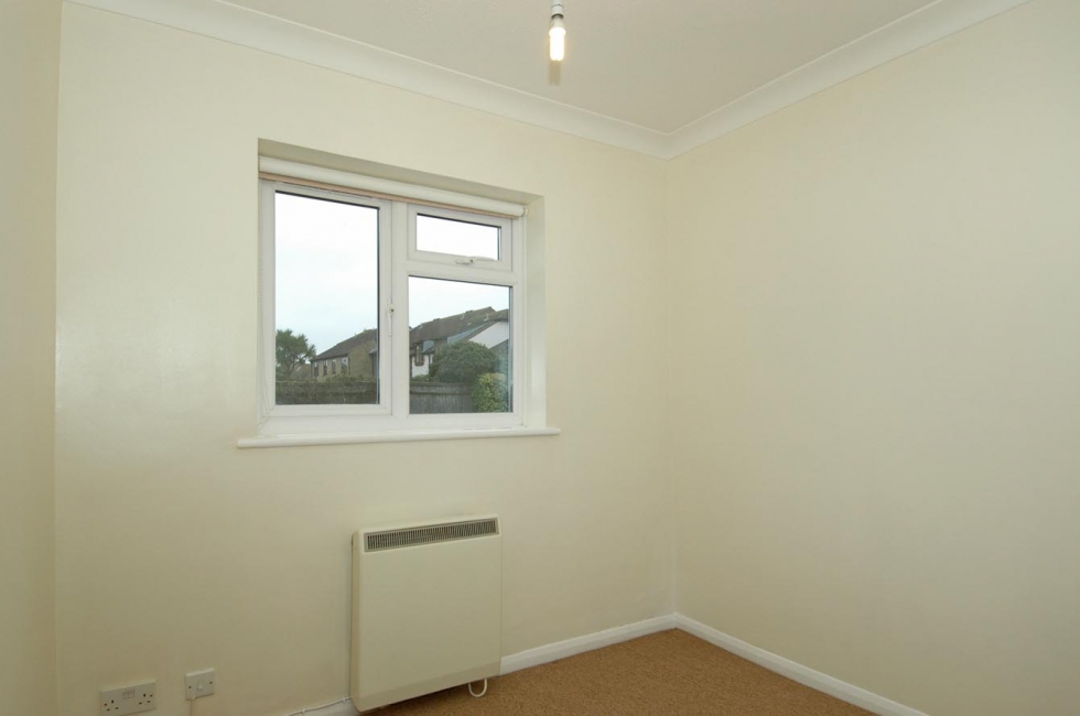 Property for Sale, East Wittering 12 Foxwarren Close Baileys Estate